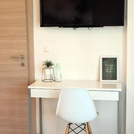 Vikendica House Yellow Silo (Krk)