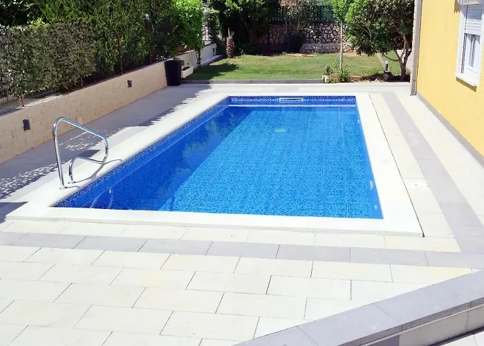 Dom wakacyjny House Yellow