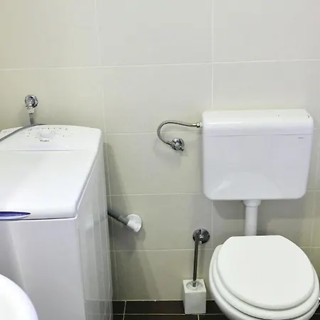 Hébergement de vacances House Yellow *